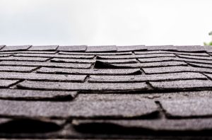 How to Tell When It’s Time for Roofing Replacement